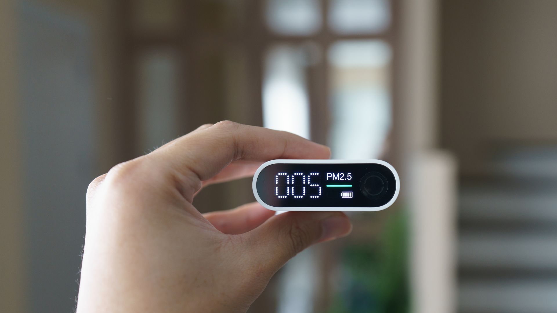 pomiar czystości powietrza w domu